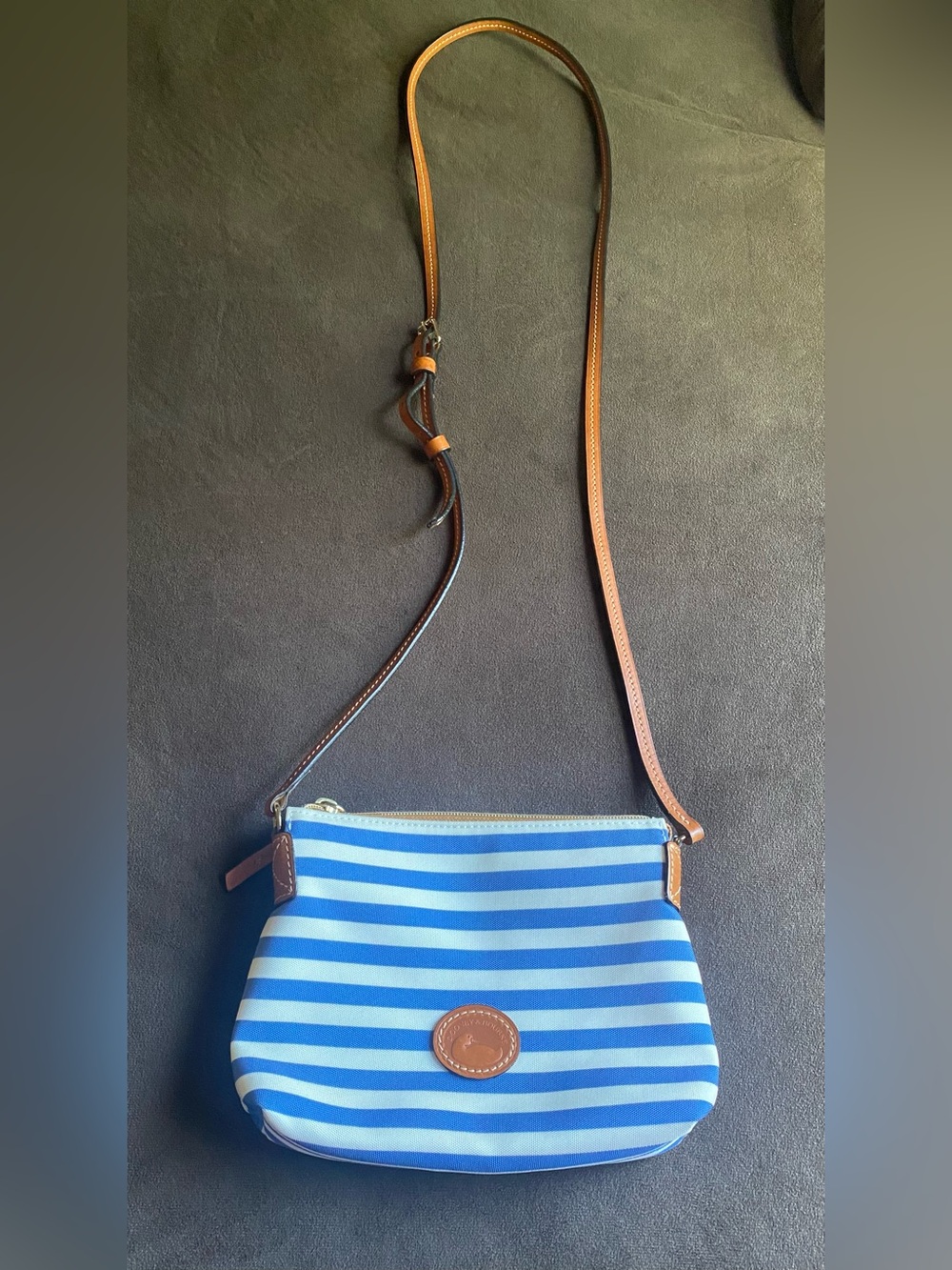 Dooney and Bourke crossbody Bag